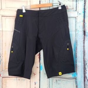 Mavic Altium Ergoride Trail Cycling shorts